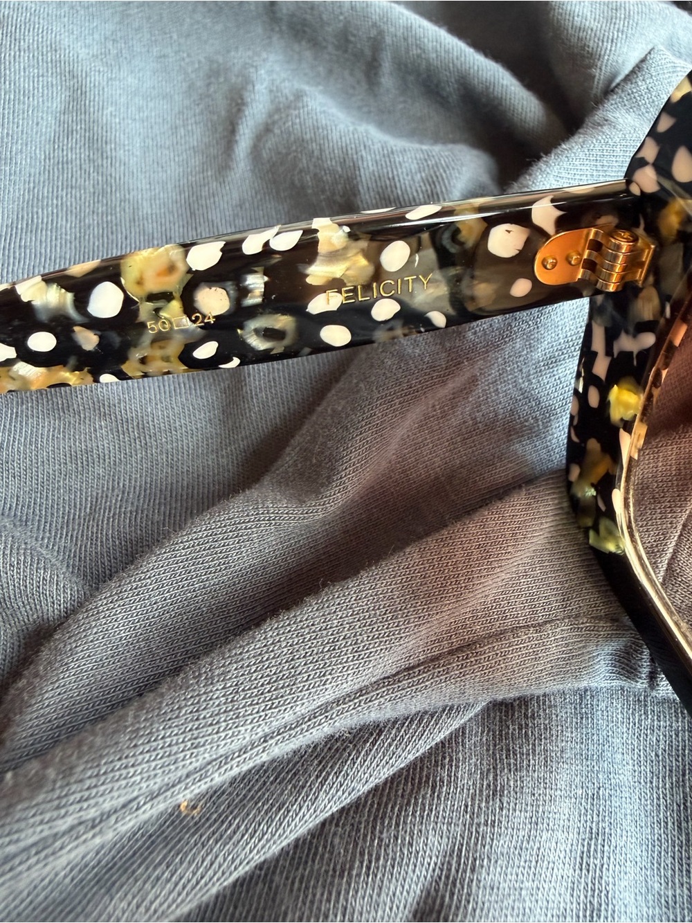 Krewe Felicity oversized black acetate sunglasses - slightly scratched lens - Picture 13 of 13